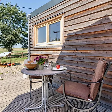 Tinyhaus Im Eselgarten Дом отдыха Lommatzsch